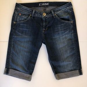 Hudson jean shorts. Sz 27